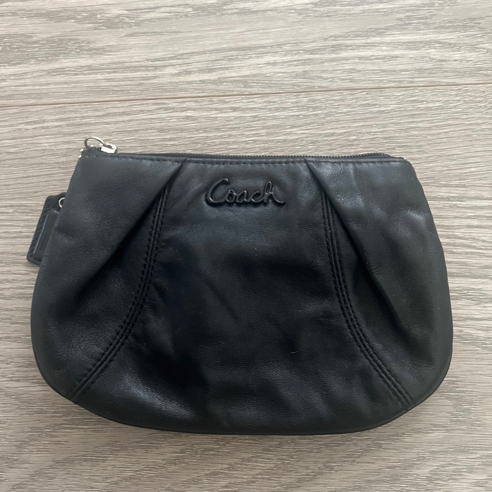 Coach Leather Zip Pouch – Black
